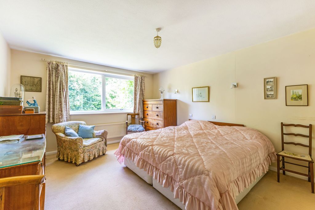 Additional image 11 of 4 bed detached house for saleWhitedown Lane, Alton GU34