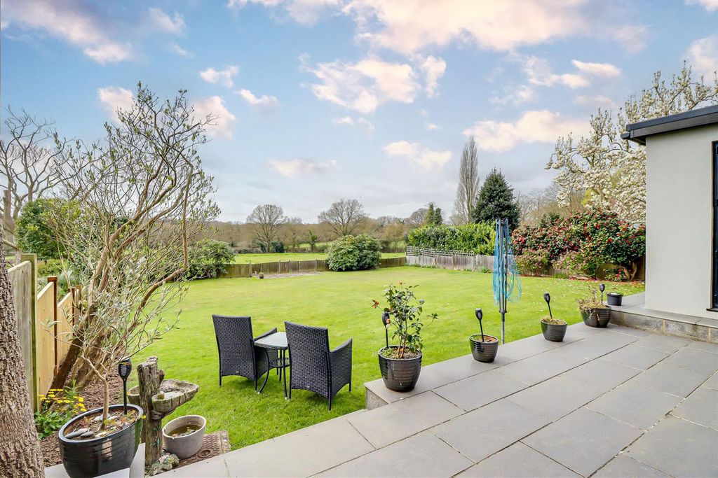 Additional image 27 of 3 bed detached house for saleHaresland Close, Benfleet SS7