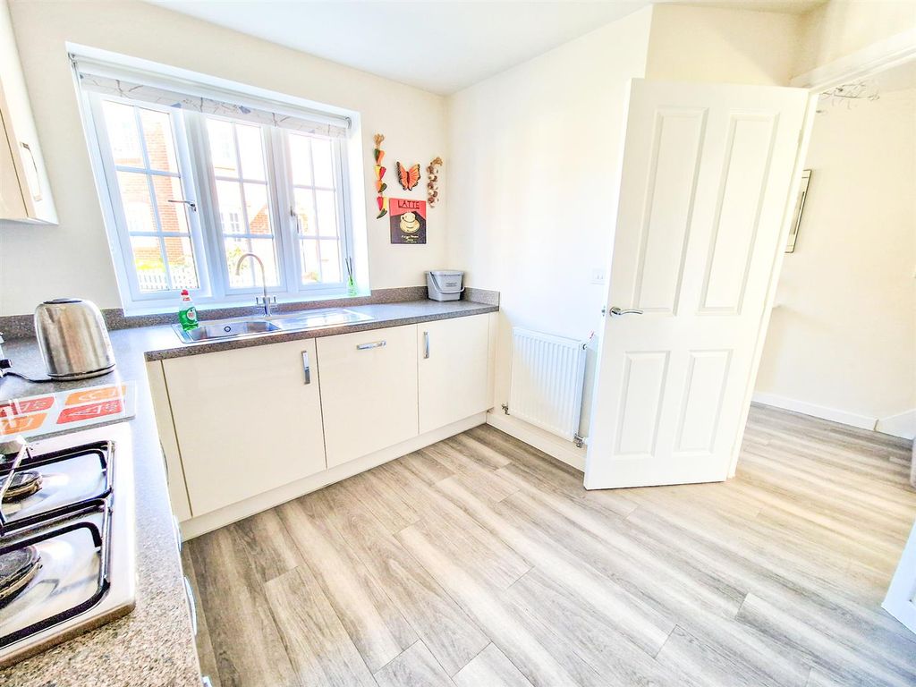 Additional image 7 of 3 bed semi-detached house for saleHovingham Drive, Great Denham, Bedford MK40