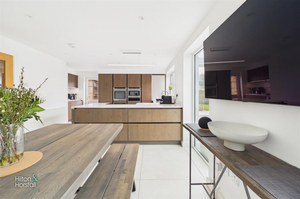 Additional image 6 of Applecross Drive, Burnley