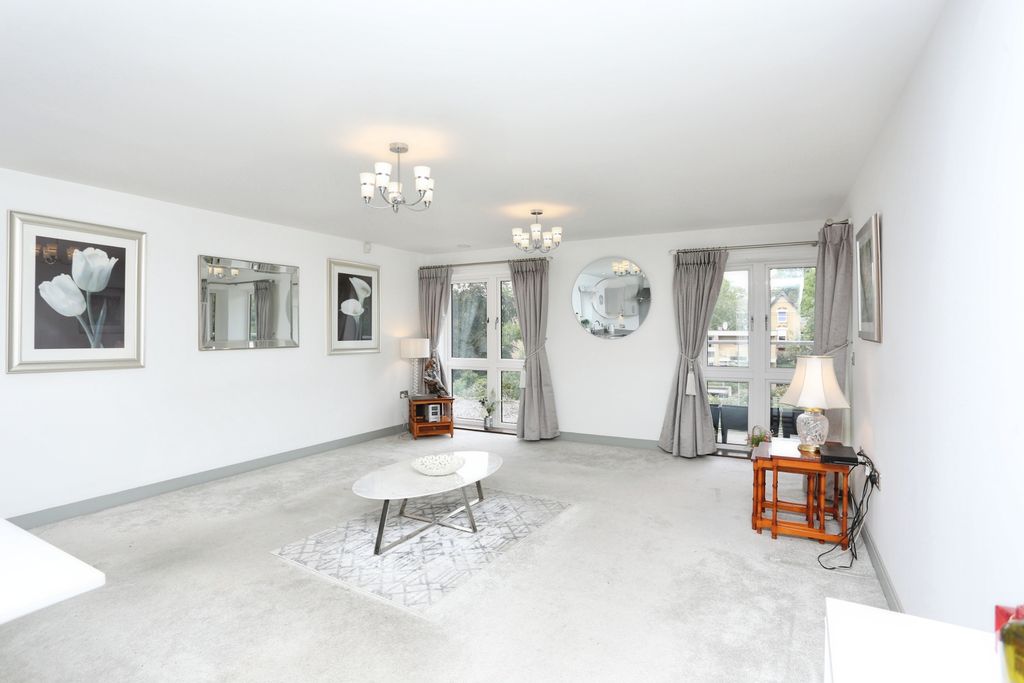 Additional image 13 of 2 bed flat for sale57 Albemarle Road, Beckenham BR3