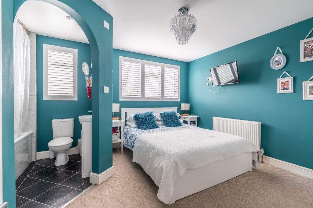 Additional image 34 of 4 bed detached house for saleIzane Road, Bexleyheath, Kent DA6