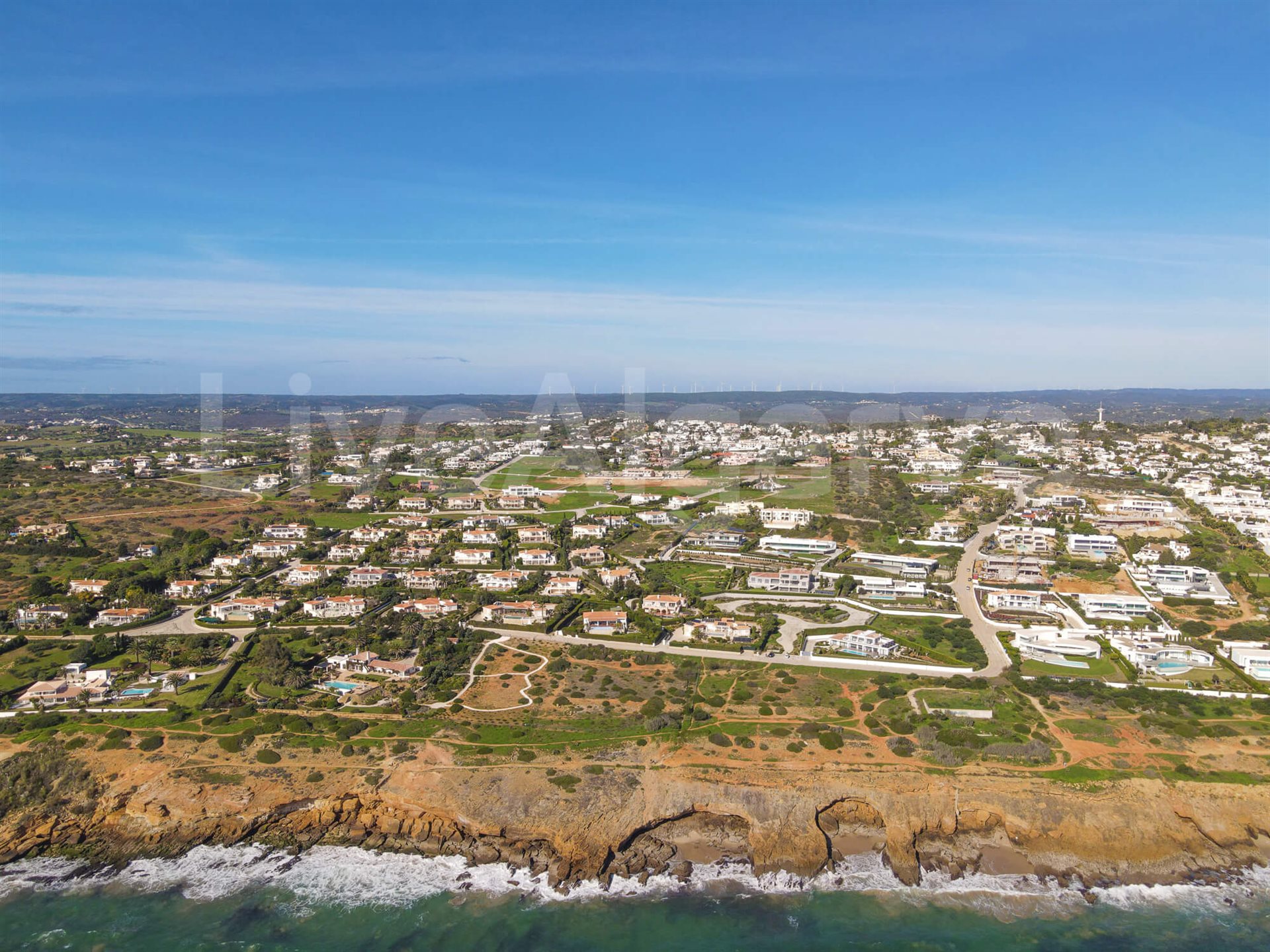 Additional image 18 of Luz (Lagos)