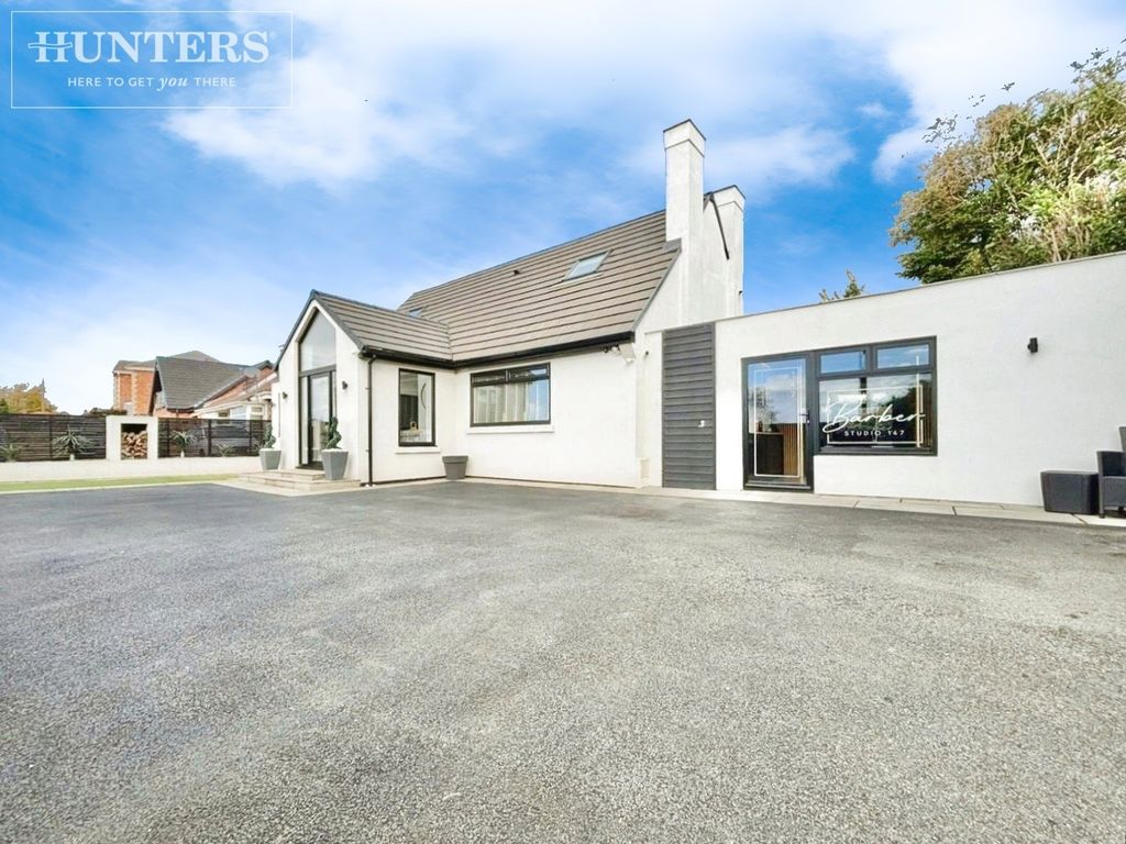 Additional image 29 of 3 bed detached house for saleRotherham Road, Barnsley, South Yorkshire S71