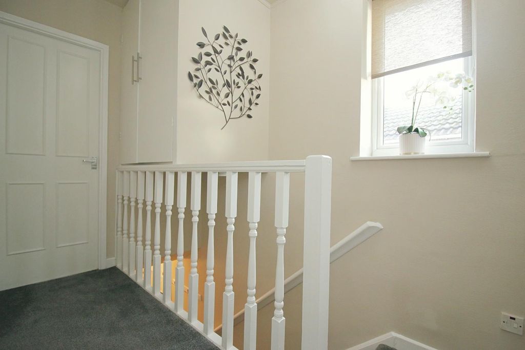 Additional image 19 of 3 bed detached house for saleWheelwright Close, Leeds LS12