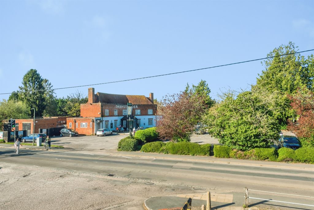 Additional image 17 of 3 bed flat for saleBesselsleigh Road, Wootton, Abingdon OX13