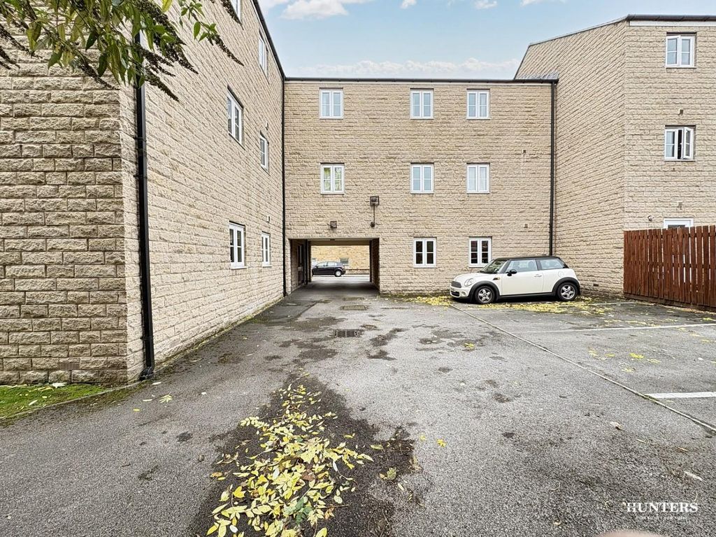 Additional image 14 of 2 bed flat for saleRotary Close, Dewsbury WF13