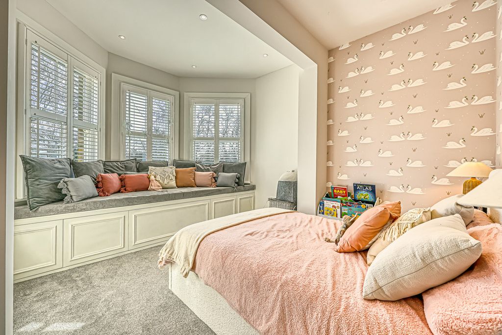 Additional image 24 of 5 bed detached house for saleRayleigh Road, Benfleet SS7