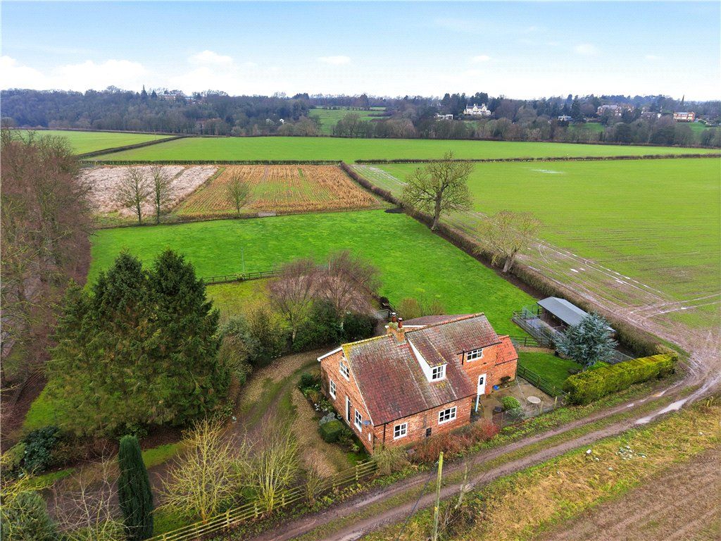 4 bed detached house for saleOver Dinsdale, Darlington, North Yorkshire DL2