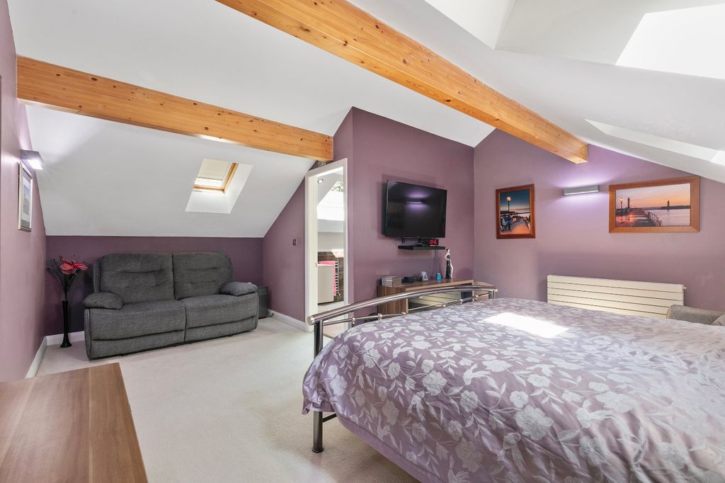 Additional image 27 of 4 bed detached house for salePark Drive, Bingley, West Yorkshire BD16