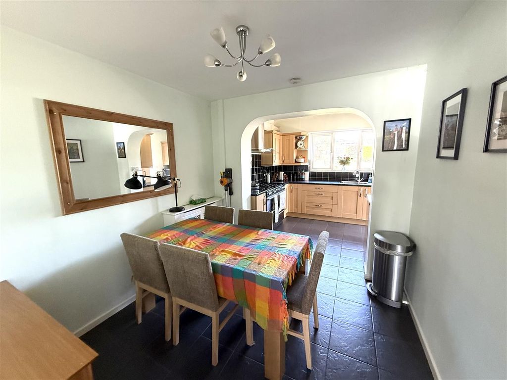 Additional image 5 of 4 bed detached house for saleDovedale Crescent, Belper DE56