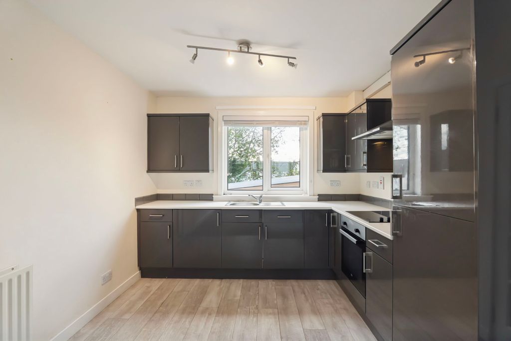 Additional image 7 of 2 bed flat for saleCharles Crescent, Drymen G63