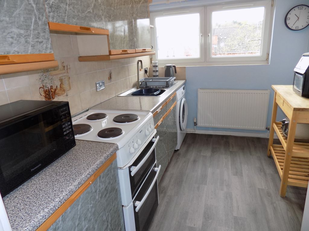 Additional image 5 of 2 bed flat for saleShawcroft, Ashbourne DE6