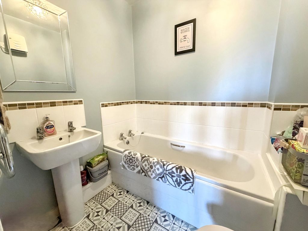 Additional image 13 of 2 bed flat for saleMallard Ings, Louth LN11