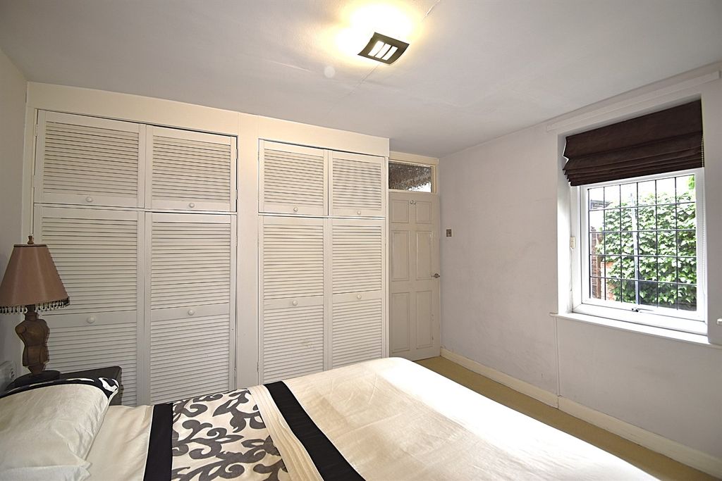 Additional image 7 of 2 bed flat for saleTyler Street, Alderley Edge SK9