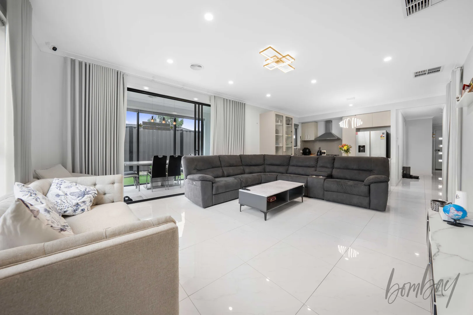 Additional image 5 of 33 Juscelina Drive, Craigieburn VIC 3064