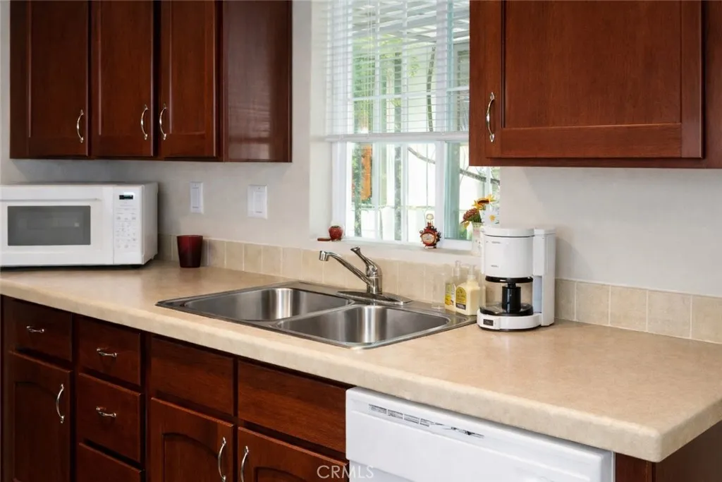 Additional image 5 of 4201 Topanga Canyon Boulevard Unit 21, Woodland Hills, CA 91364