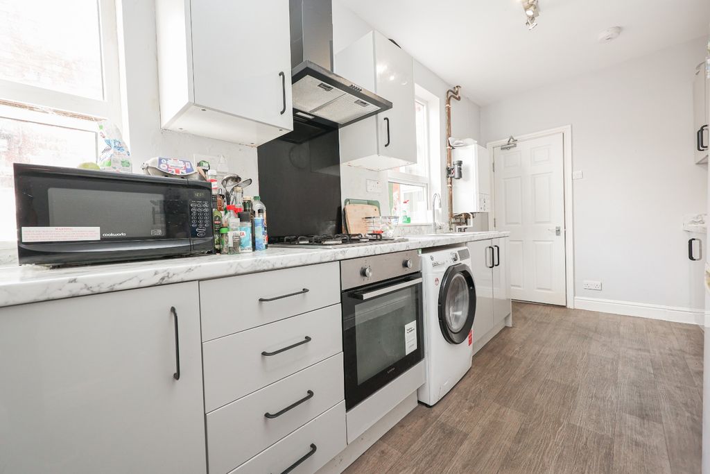 Additional image 6 of 4 bed terraced house for saleScorer Street, Lincoln, Lincolnshire LN5