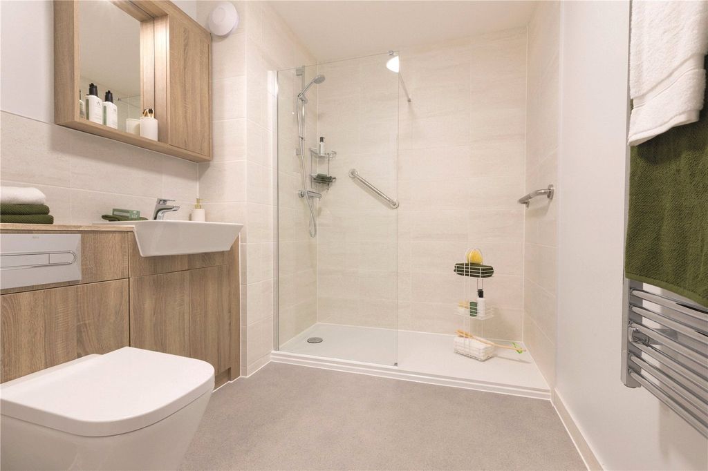 Additional image 5 of 1 bed flat for saleOne Bed Apartment, Barum Lodge, North Walk, Barnstaple, Devon EX31