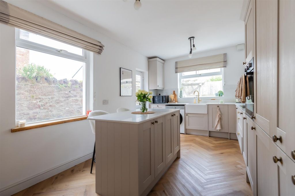 Additional image 3 of 3 bed property for saleRomilly Road West, Victoria Park, Cardiff CF5