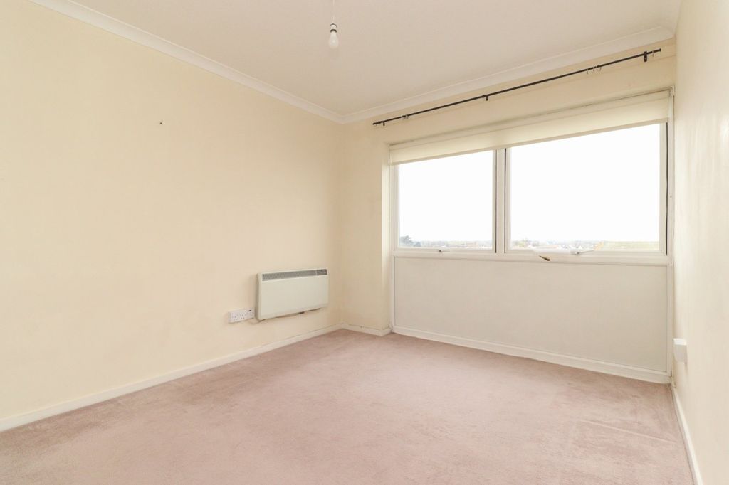 Additional image 8 of 2 bed flat for saleMckinlay Court, The Parade, Birchington, Kent CT7