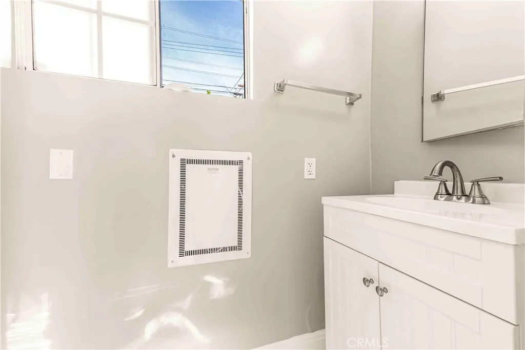 Additional image 14 of 15534 Carfax Ave, Bellflower, CA 90706