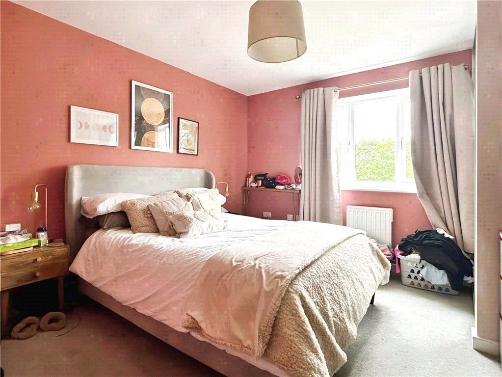 Additional image 4 of 2 bed flat for saleGlover Crescent, Arborfield Green, Reading RG2