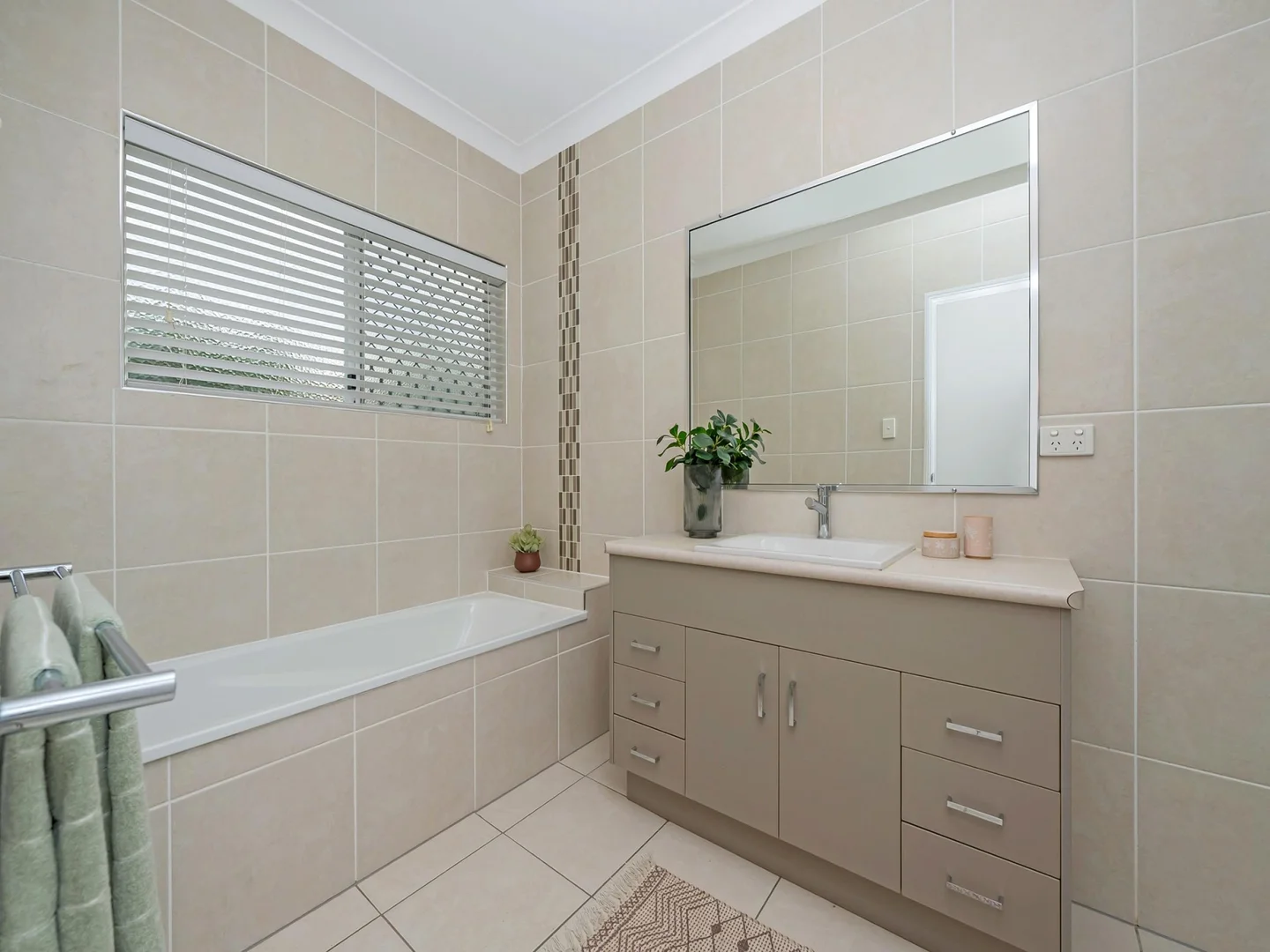 Additional image 6 of 12 Tokara Court, Kelso QLD 4815