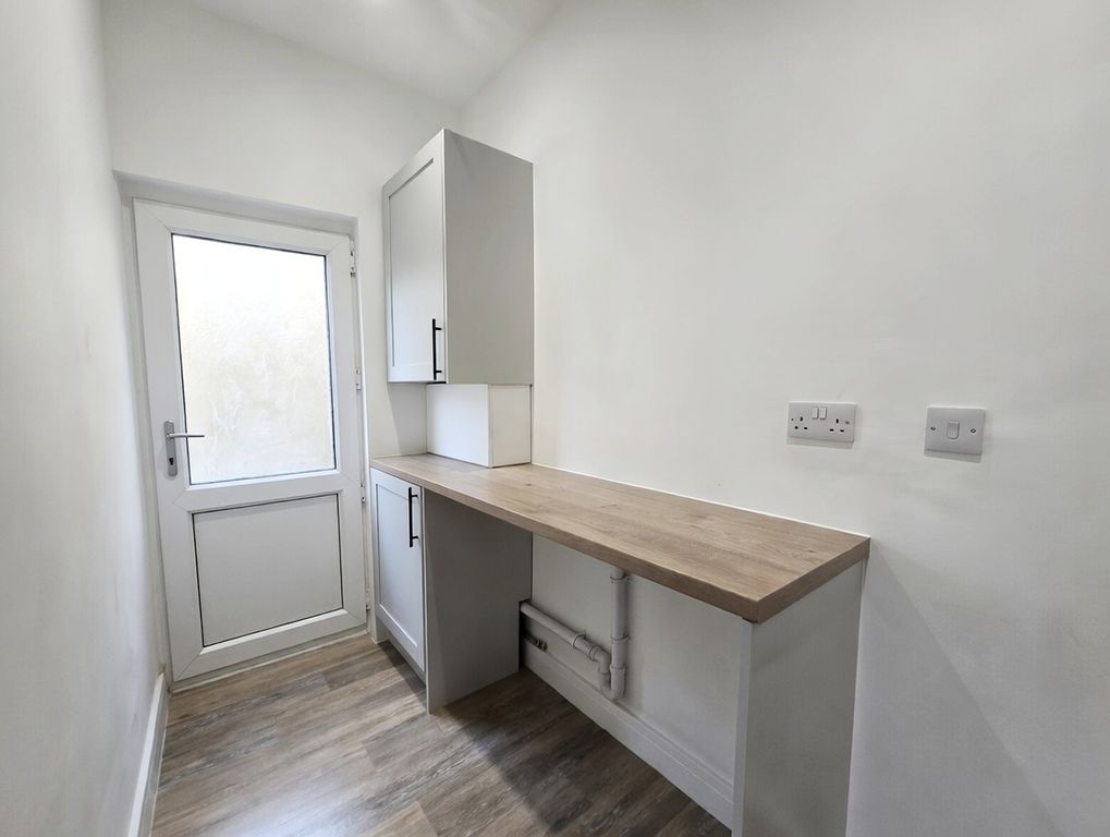 Additional image 6 of 4 bed terraced house for saleLakefield Place, Llanelli SA15