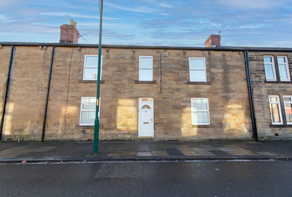 3 bed terraced house for saleHigh Ridge, Bedlington, Northumberland NE22