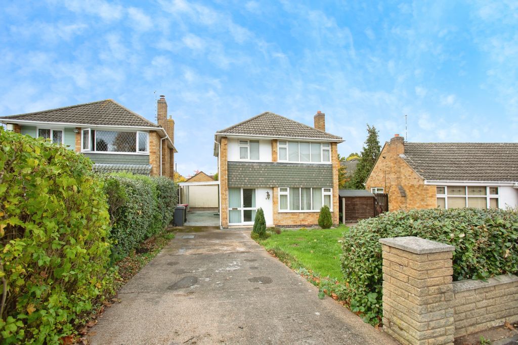 3 bed detached house for saleWindmill Road, Atherstone CV9