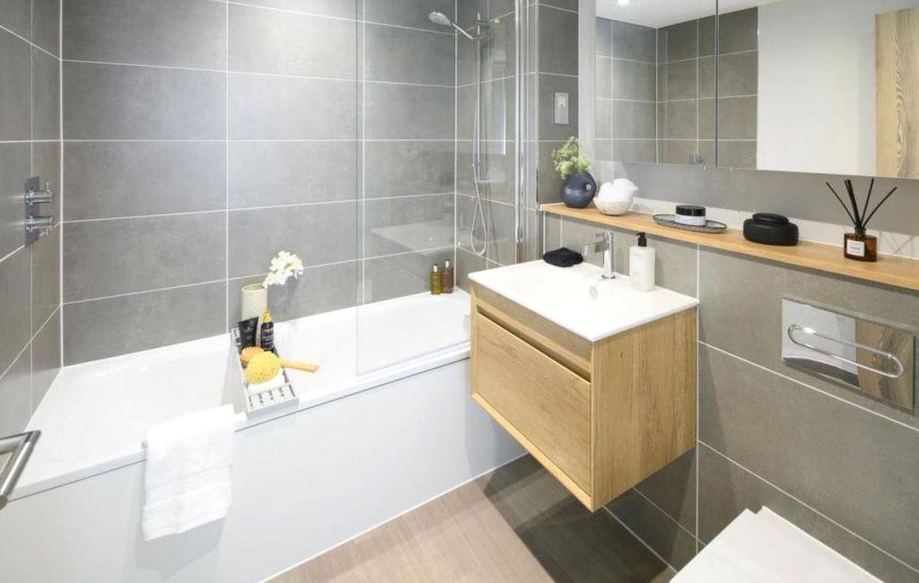 Additional image 4 of 1 bed flat for saleFlagstaff Road, Reading RG2