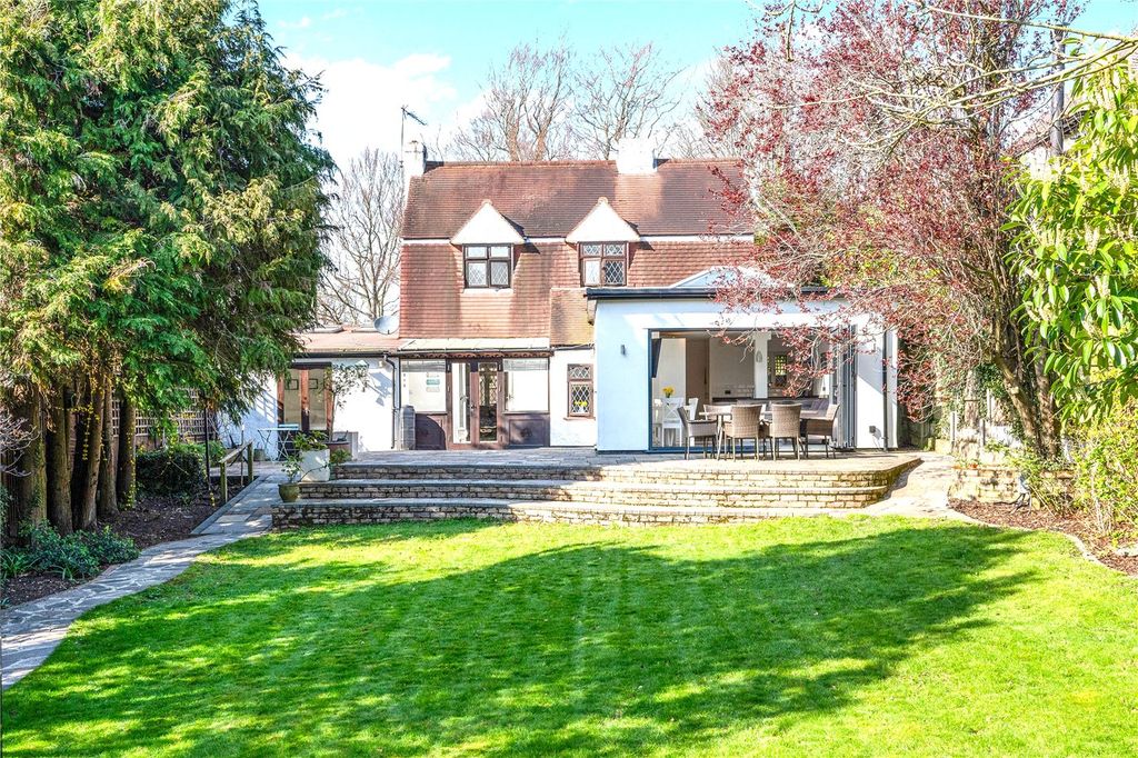 4 bed detached house for saleFir Tree Road, Banstead, Surrey SM7