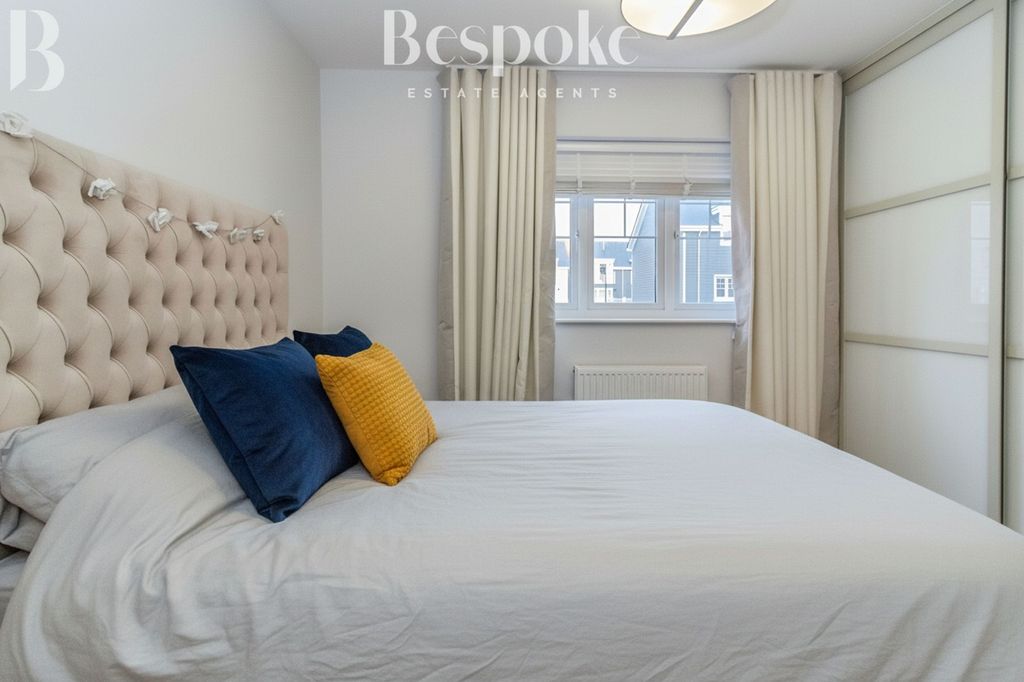 Additional image 12 of 4 bed terraced house for saleSunapee Road, Reading RG2