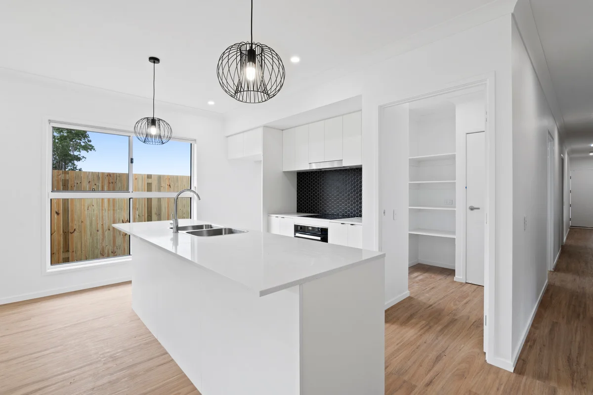 Additional image 17 of 2/44 Hewing Place, Park Ridge QLD 4125