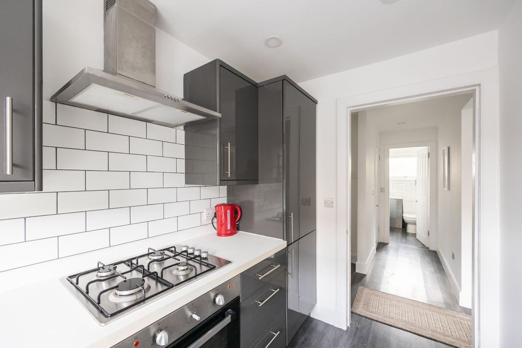 Additional image 4 of 1 bed flat for sale467 Lanark Road, Edinburgh EH14