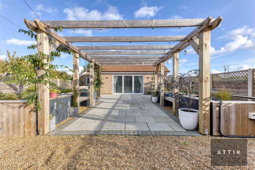 Additional image 22 of 3 bed detached bungalow for saleBlyford Lane, Wenhaston, Halesworth IP19