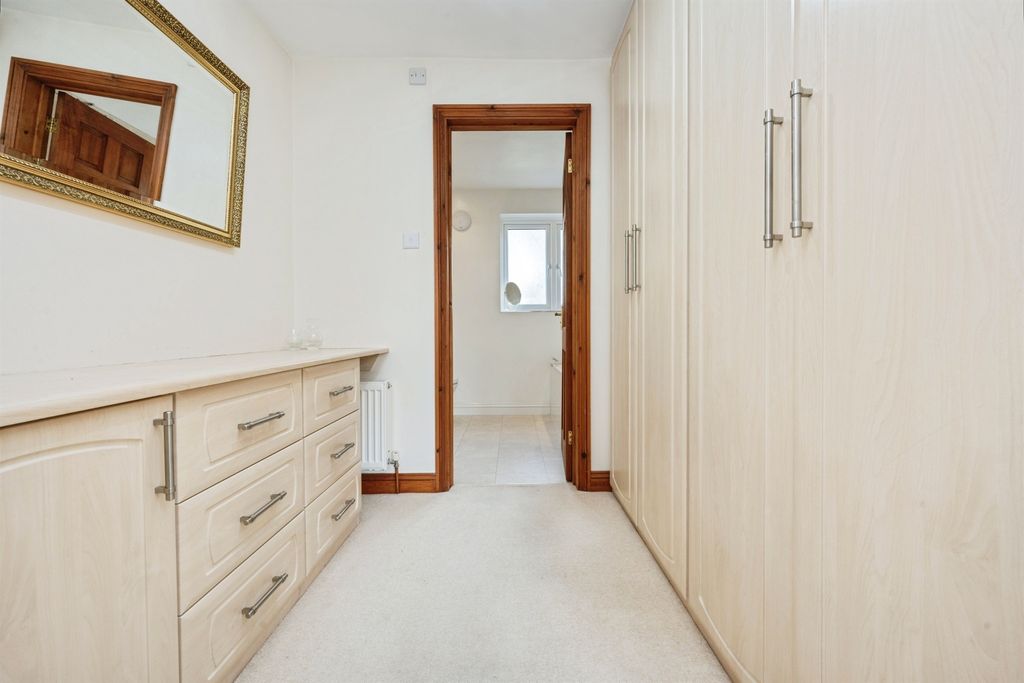 Additional image 19 of 4 bed detached house for saleSchool Lane, Weston Turville, Aylesbury HP22
