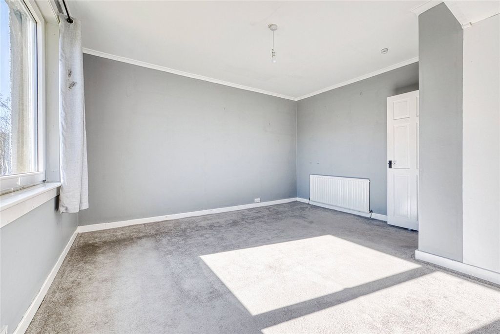 Additional image 5 of 2 bed flat for saleSilverhills, Rosneath, Helensburgh, Argyll And Bute G84
