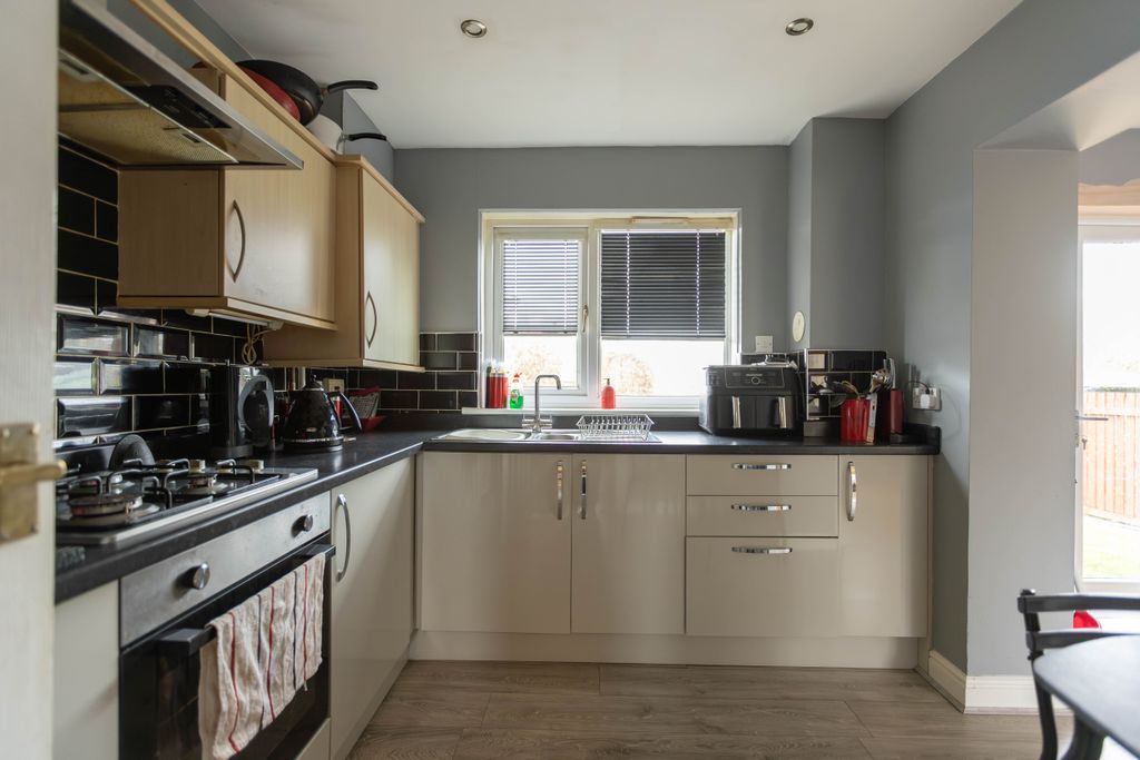Additional image 9 of 3 bed detached house for saleSteading Drive, Alexandria G83