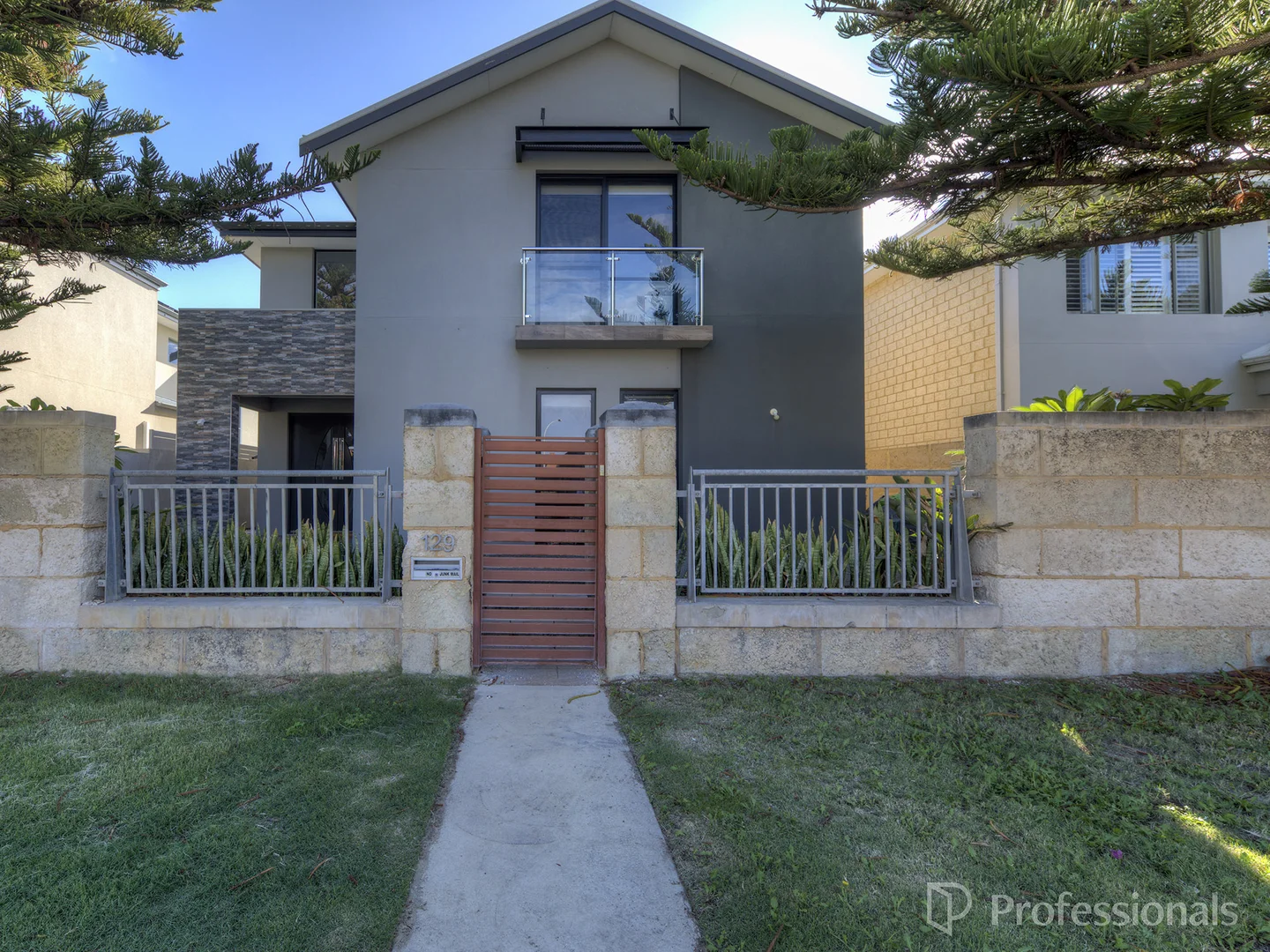 Additional image 2 of 129 Anchorage Drive, Mindarie WA 6030