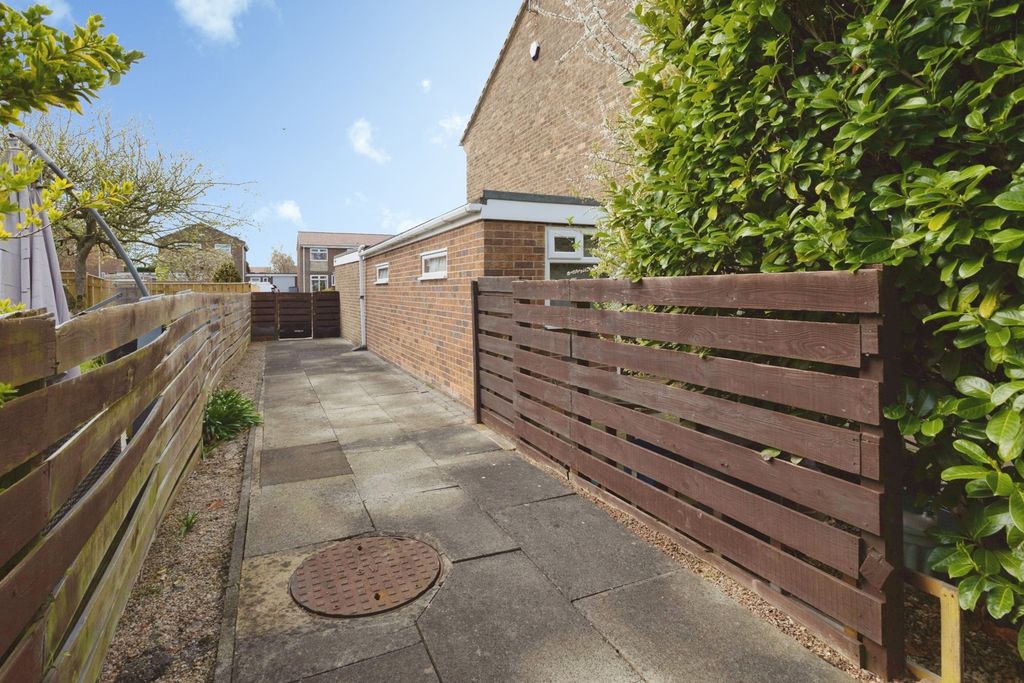Additional image 9 of 4 bed detached house for saleThe Willow Chase, Long Newton, Stockton-On-Tees, Durham TS21