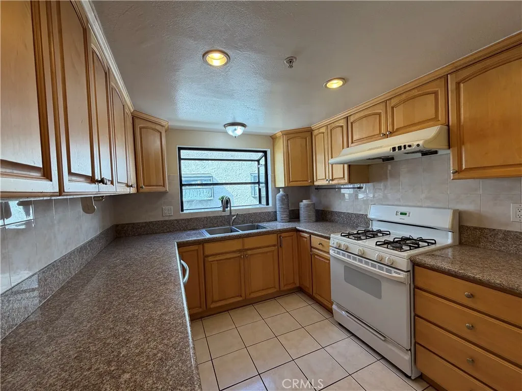 Additional image 10 of 1620 S 5th St Unit F, Alhambra, CA 91803
