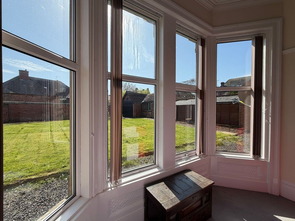 3 bed flat for saleCromwell Crescent, Carlisle CA3 photo 5