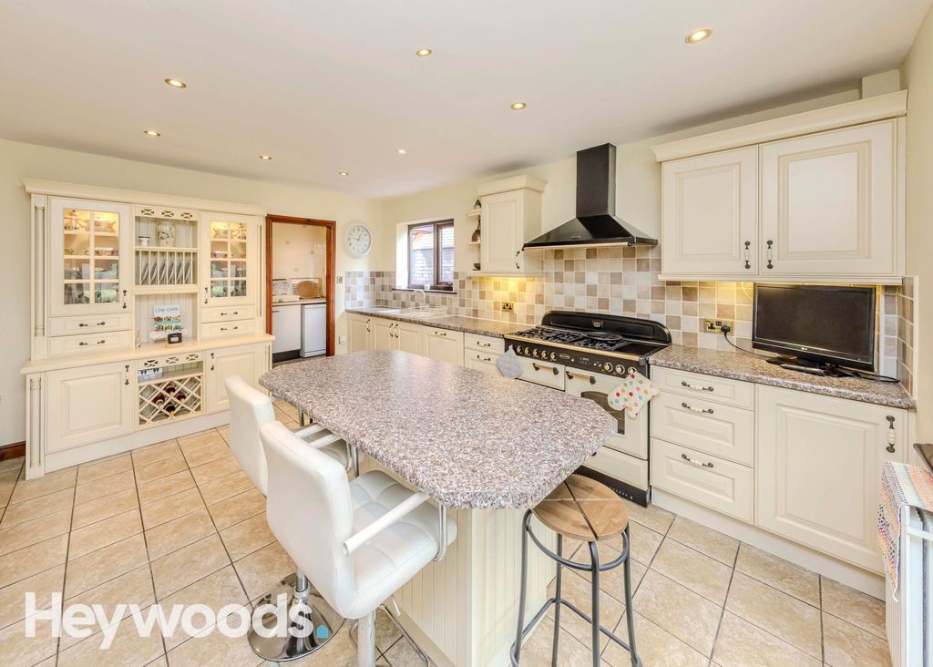 Additional image 4 of 4 bed detached house for saleCastel Close, Seabridge, Newcastle Under Lyme ST5