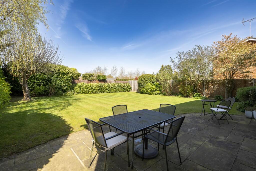 Additional image 11 of The Deerings, Harpenden