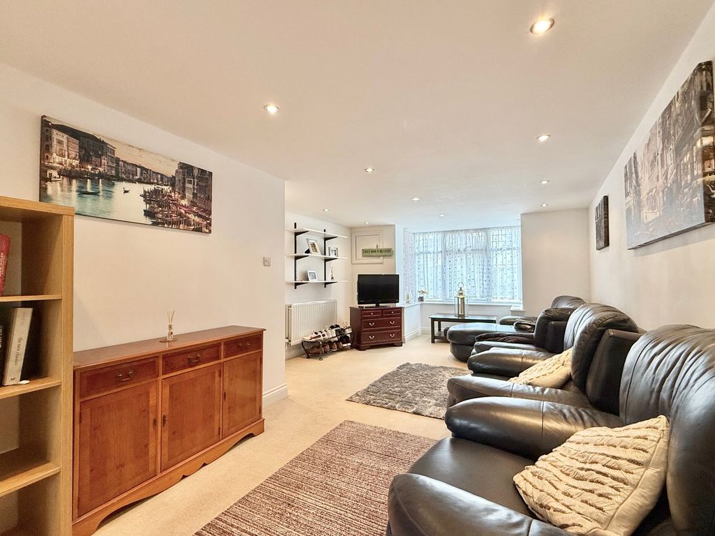 Additional image 33 of 7 bed detached house for salePotmans Lane, Bexhill On Sea TN39