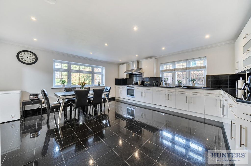 Additional image 4 of 5 bed detached house for saleMayplace Road East, Bexleyheath DA7