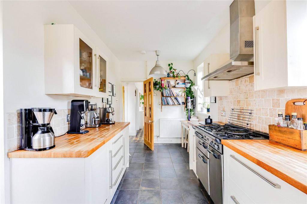Additional image 12 of 4 bed semi-detached house for saleDorchester Avenue, Penylan, Cardiff CF23
