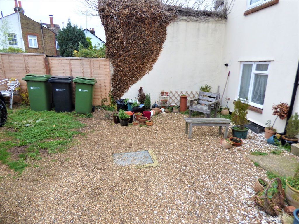 Additional image 8 of 2 bed maisonette for saleRectory Lane, Ashtead KT21